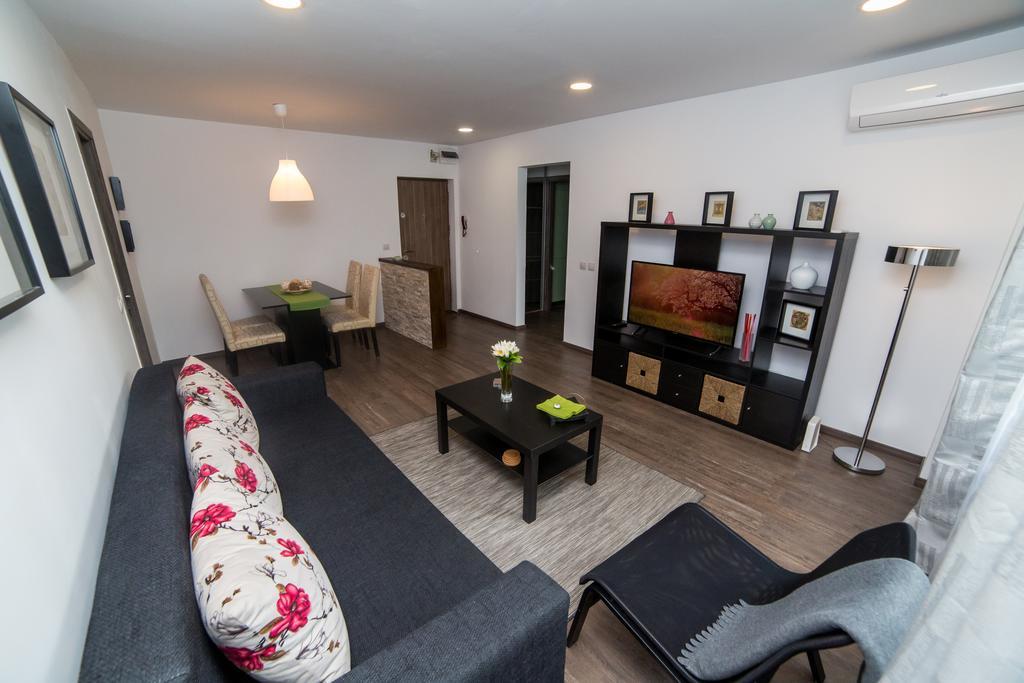Highstyle Downtown Apartment 布加勒斯特 外观 照片